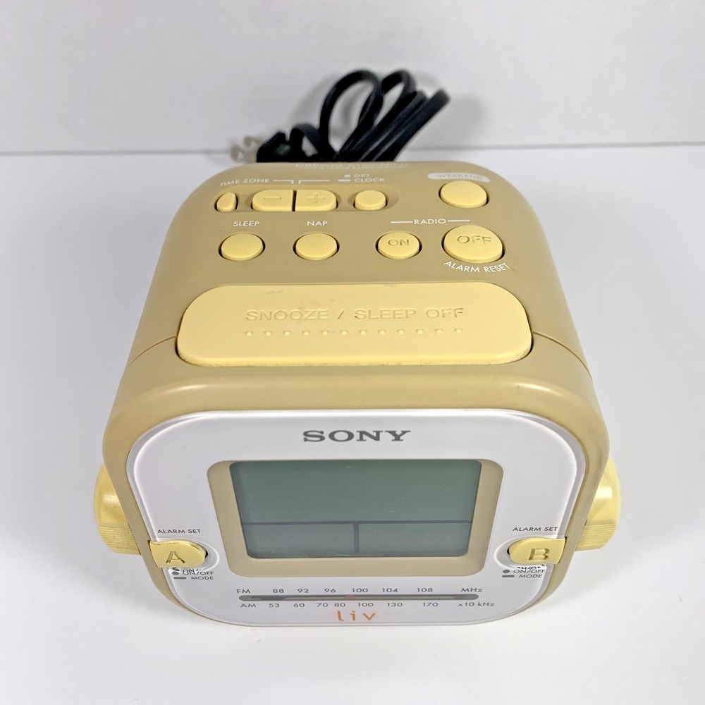 Sony Dream Machine Liv Dual Alarm Digital Clock-Radio ICF-C180 AM/FM Beige-White - Picture 5 of 13